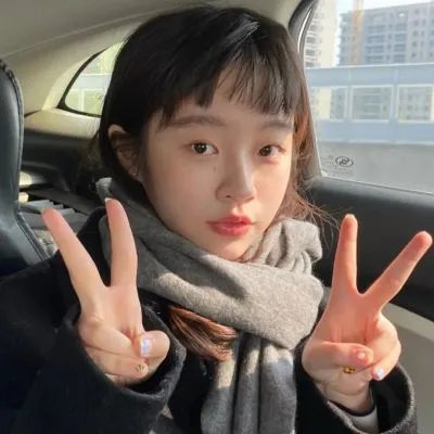 清秀俏佳人